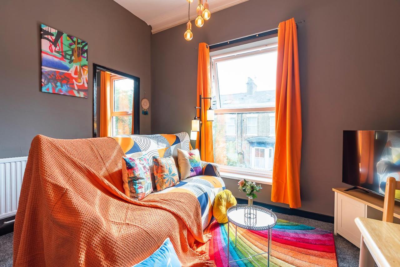 קינגסטון אפון הול Art-Filled Bohemian 1 Bedroom Apt 2 Beds Colourful Praise Inn Apartment מראה חיצוני תמונה